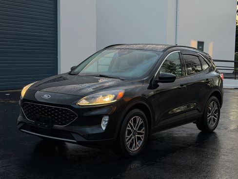 Used 2020 Ford Escape SEL AWD/4WD image 1