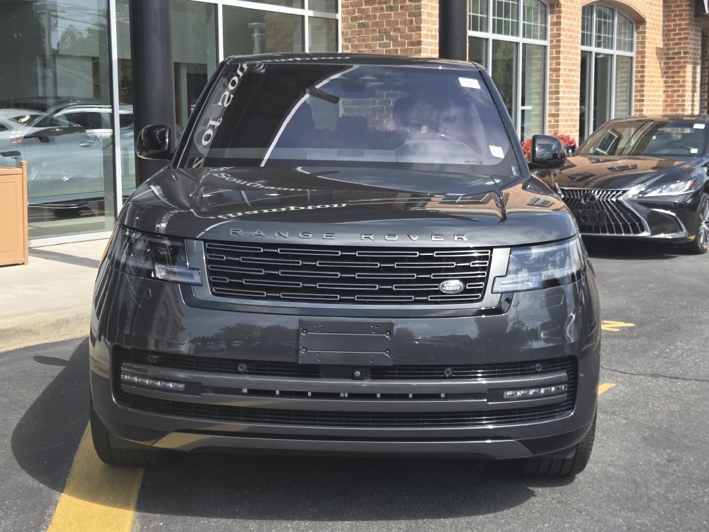 Used 2023 Land Rover Range Rover SE AWD/4WD image 5