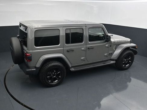 Used 2021 Jeep Wrangler Unlimited Sahara AWD/4WD image 29