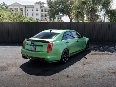 Used 2019 Cadillac CTS V w/ Luxury Package RWD image 27
