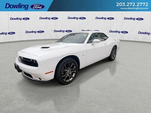 Used 2018 Dodge Challenger GT w/ Driver Convenience Group image 4