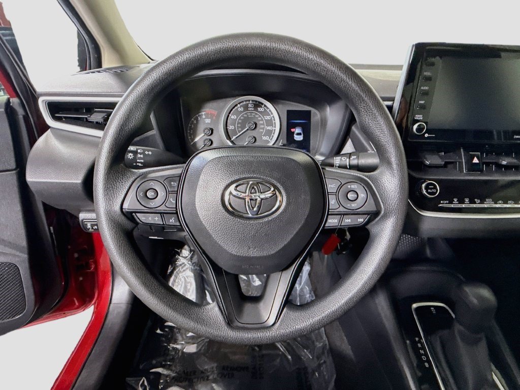 Used 2022 Toyota Corolla LE FWD image 12