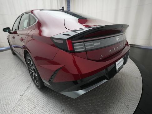 Used 2024 Hyundai Sonata SEL FWD image 33