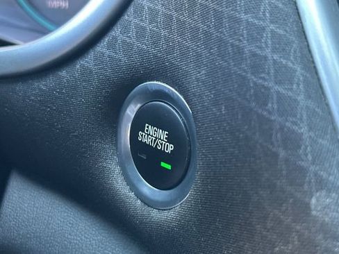 Used 2023 Chevrolet Malibu LT image 24