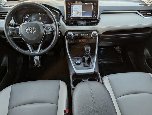 Used 2021 Toyota RAV4 Limited AWD/4WD image 10