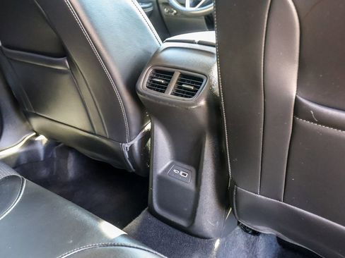 Used 2023 Buick Envision Preferred image 19