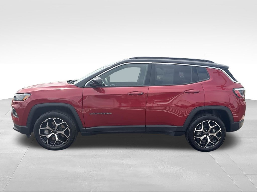 Certified 2025 Jeep Compass Limited AWD/4WD image 7