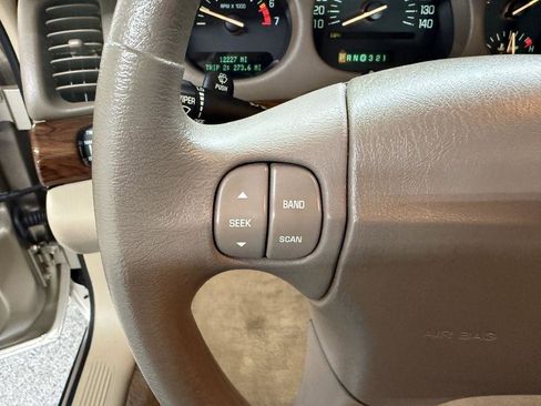 Used 2005 Buick Le Sabre Custom image 29