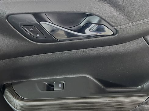 Used 2019 GMC Acadia SLT image 32