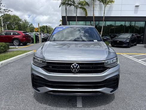 Used 2023 Volkswagen Tiguan SE R-Line image 29
