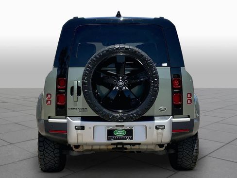 Used 2020 Land Rover Defender 110 HSE AWD/4WD image 5