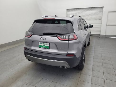 Used 2019 Jeep Cherokee Limited image 7
