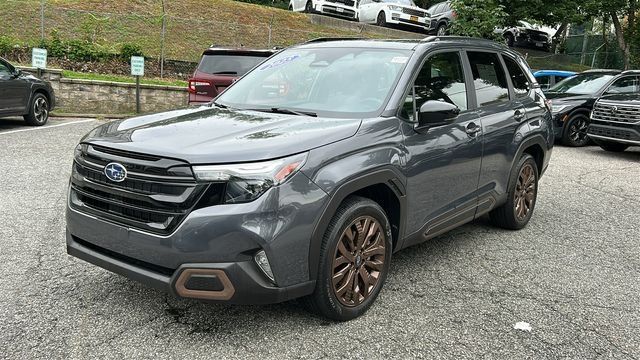 Used 2025 Subaru Forester Sport AWD/4WD image 3