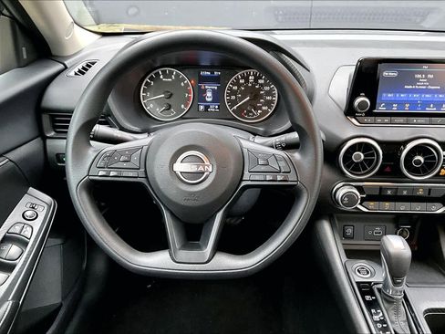 Certified 2025 Nissan Sentra S image 5