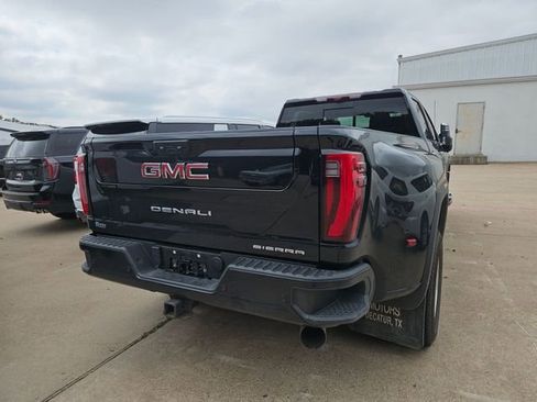 Used 2024 GMC Sierra 3500 Denali w/ Denali Reserve Package AWD/4WD image 5