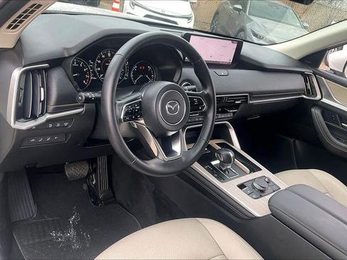 Used 2024 MAZDA CX-90 3.3 Turbo w/ Premium Package image 17