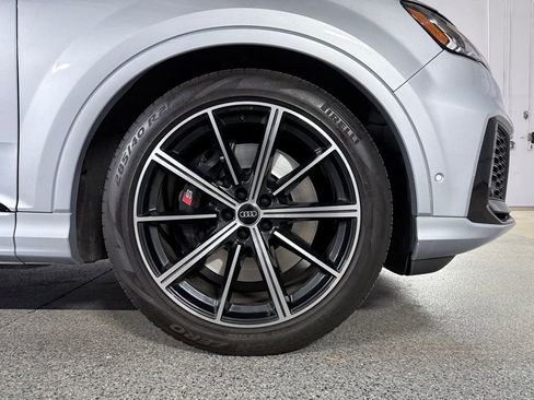 Used 2021 Audi SQ7 Premium Plus w/ Executive Package AWD/4WD image 5