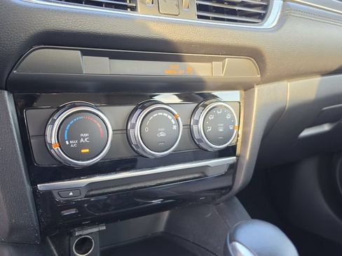 Used 2017 MAZDA MAZDA6 Sport FWD image 25