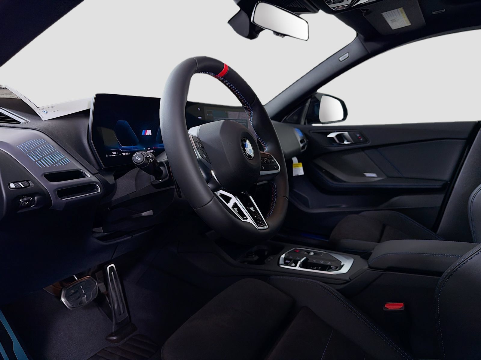 New 2026 BMW M235i xDrive w/ Technology Package AWD/4WD image 10