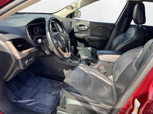 Used 2016 Jeep Cherokee Limited image 17