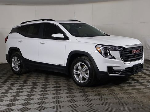 Used 2022 GMC Terrain SLE w/ Driver Convenience Package image 46