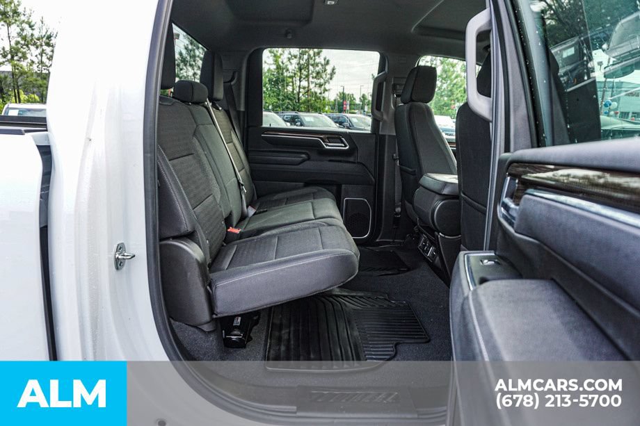 Used 2025 Chevrolet Silverado 2500 LT w/ Convenience Package AWD/4WD image 21