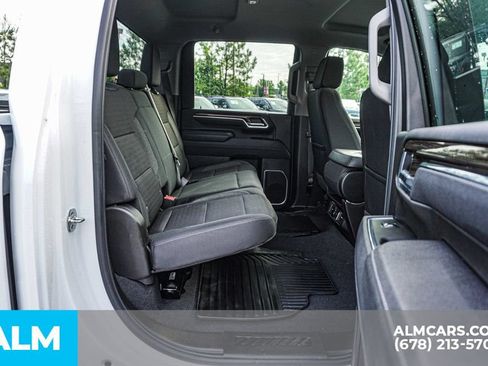 Used 2025 Chevrolet Silverado 2500 LT w/ Convenience Package AWD/4WD image 21