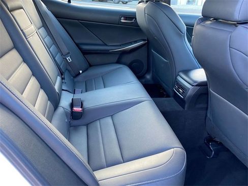 Certified 2020 Lexus IS 350 F Sport image 29
