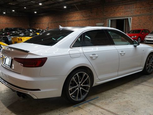 Used 2018 Audi S4 Premium Plus w/ Navigation Package image 18