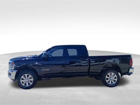 New 2026 RAM 2500 Big Horn AWD/4WD image 2