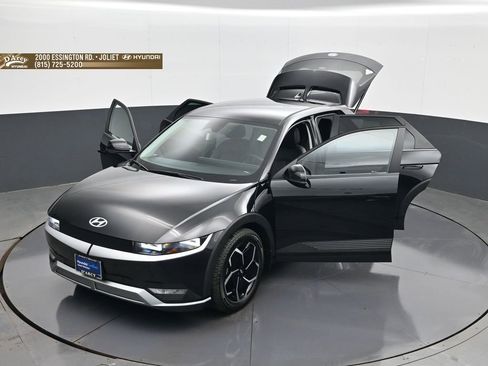 Certified 2023 Hyundai Ioniq 5 SEL w/ Cargo Package AWD/4WD image 30