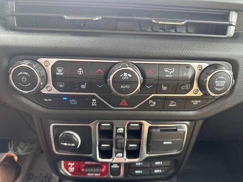 New 2025 Jeep Wrangler Willys 4xe image 64