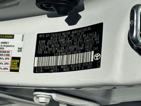 Used 2024 Toyota Corolla LE image 46