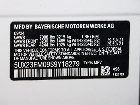 Used 2025 BMW X7 xDrive40i AWD/4WD image 45