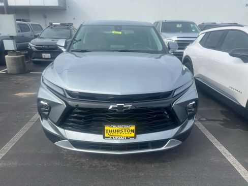 New 2025 Chevrolet Blazer LT w/ LPO, Black Sport Package image 2