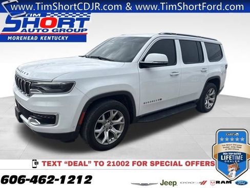 Used 2022 Jeep Wagoneer Series II AWD/4WD image 1