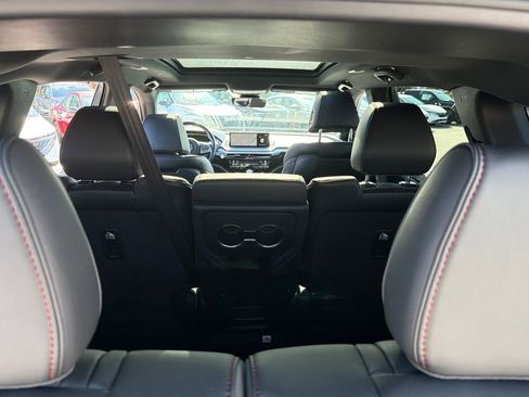 Used 2023 Acura MDX A-Spec image 38