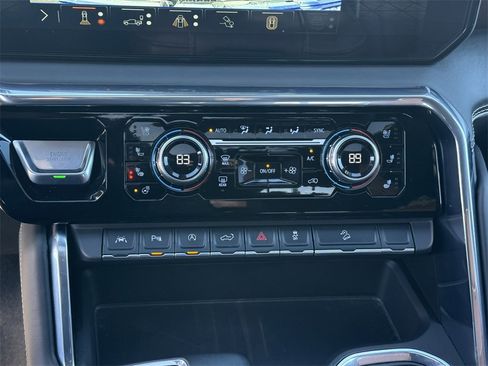 Certified 2025 GMC Sierra 1500 Denali Ultimate image 25