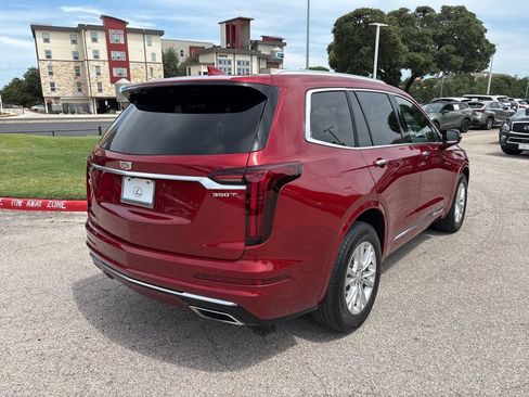 Used 2023 Cadillac XT6 Luxury FWD image 4