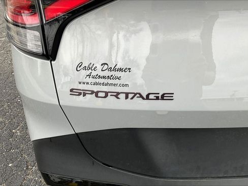 Used 2025 Kia Sportage X-Line image 32