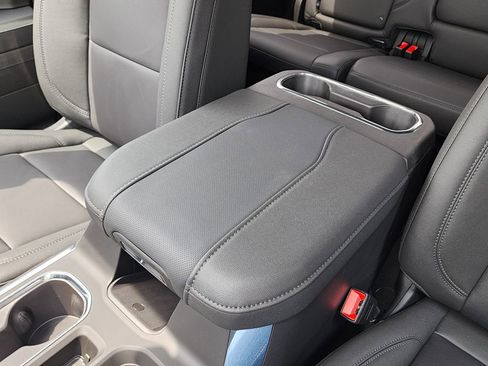 New 2026 GMC Sierra 1500 SLT w/ SLT Premium Plus Package image 31