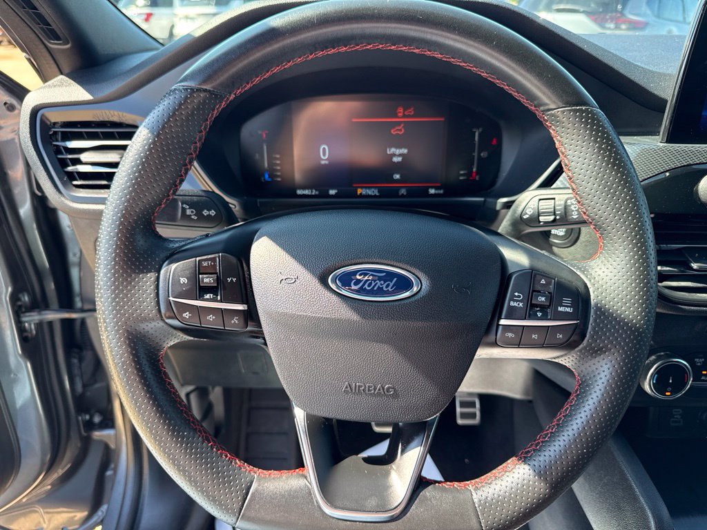 Used 2023 Ford Escape ST-Line FWD image 8