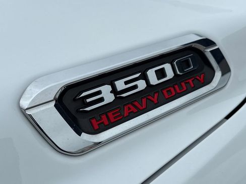 Used 2022 RAM 3500 Tradesman AWD/4WD image 6
