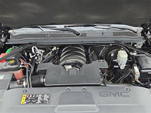 Used 2019 GMC Yukon Denali w/ Denali Ultimate Package image 31