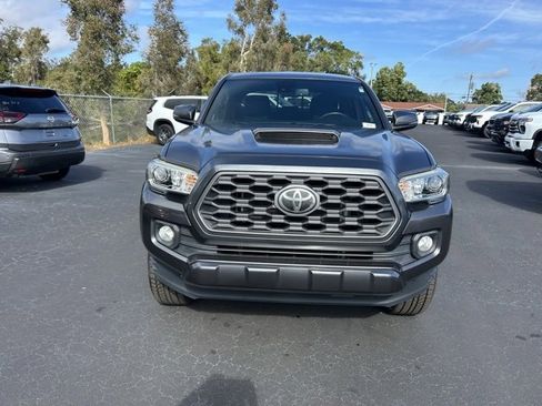 Used 2021 Toyota Tacoma TRD Sport image 2