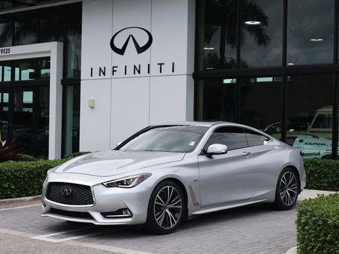 Used 2020 INFINITI Q60 3.0t Luxe w/ Cargo Package RWD image 1