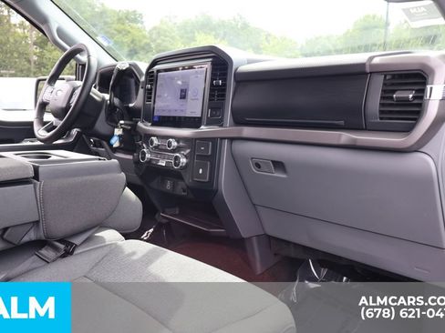 Used 2025 Ford F150 XLT w/ Equipment Group 301A Standard AWD/4WD image 27