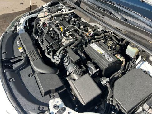 Used 2021 Toyota Corolla SE FWD image 34