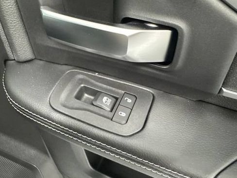 New 2026 RAM 2500 Big Horn AWD/4WD image 25
