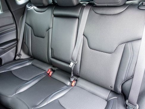 New 2026 Jeep Compass Latitude w/ Quick Order Package 29K image 19